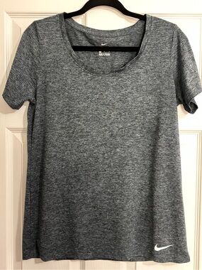 Gym ready- Nike Women’s Gray Dri-FIT Short Sleeve Tee